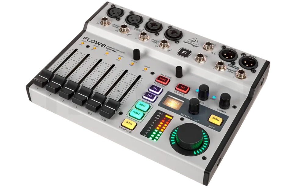 Behringer Flow 8 / © Thomann