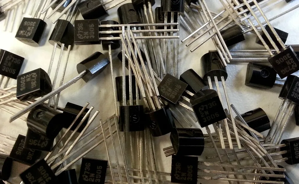 Transistoren sind preisgünstig ... / © PublicDomainPictures